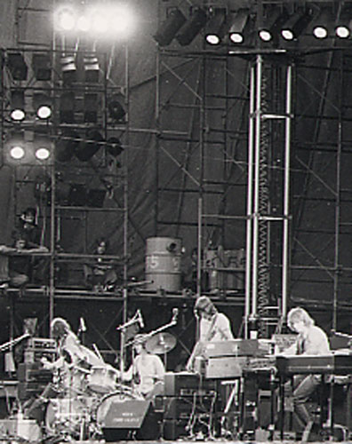 1975 Pink Floyd playing at Knebworth Park