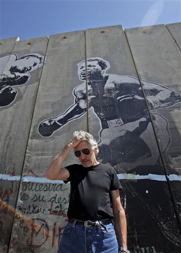 Roger Waters visiting Wall in West Bank