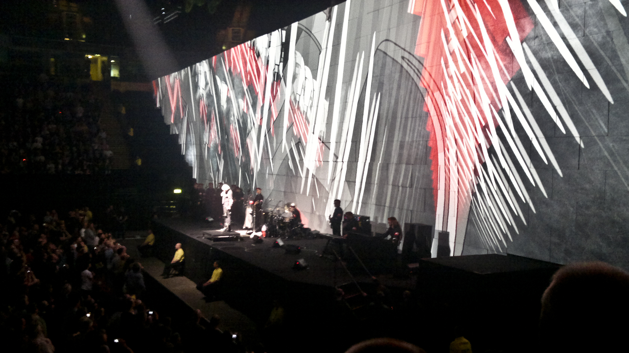 2011-05-20 - Roger Waters - MEN Arena - Manchester
