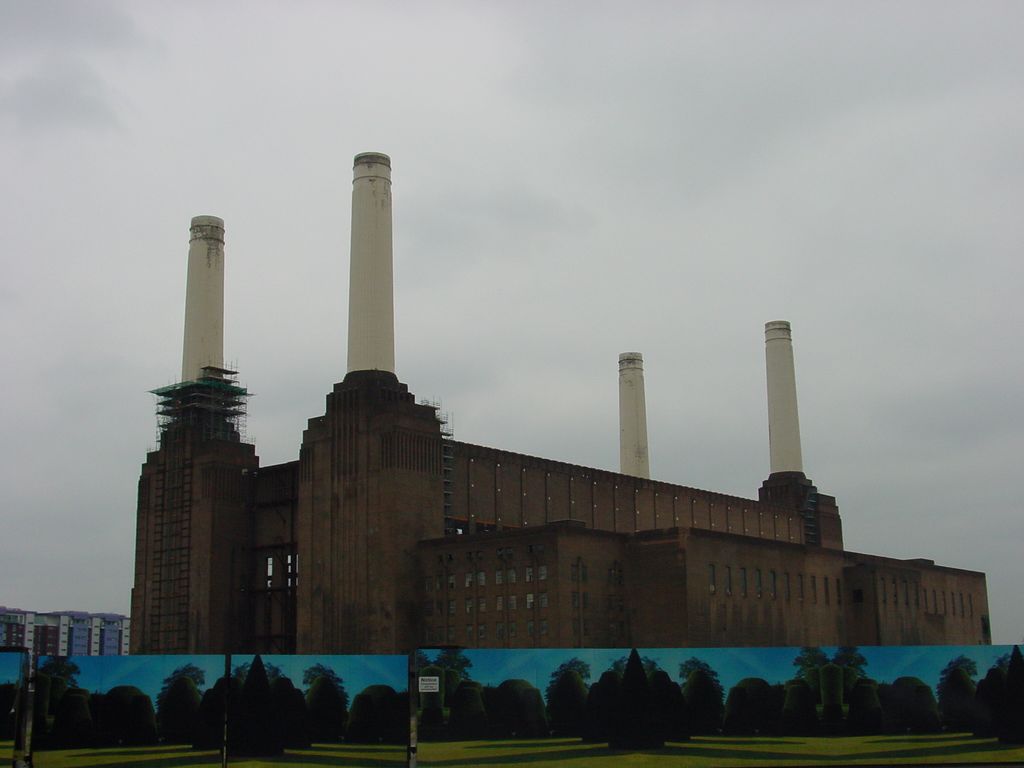 2005-07-02 Pink Floyd Live 8 - Battersea Power Station on the day