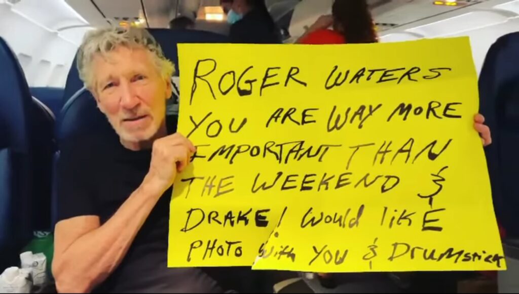 Roger Waters This Is Not A Drill Tour 2022 Audience Sign