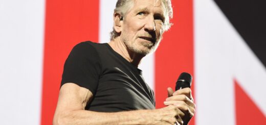 Roger Waters Live Photo