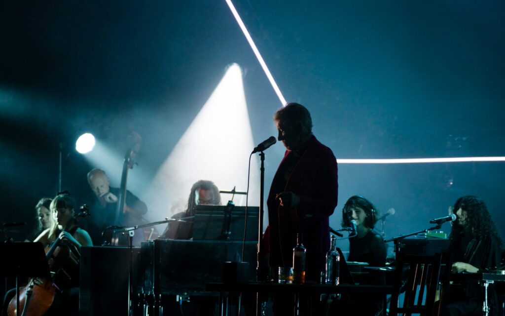 Roger Waters London Palladium 2023 Stage Shot [Pic: Kate Izor ]