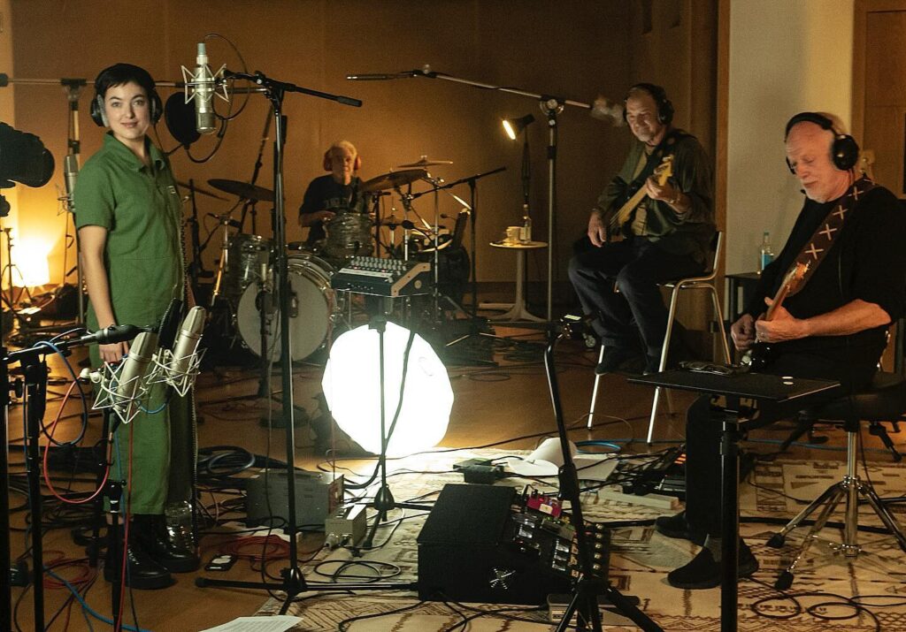 Romany Gilmour with David, Guy and Steve Gadd recording