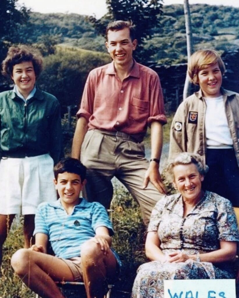 Syd Barrett with Family