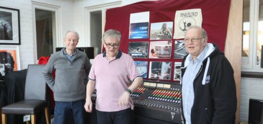 Re-Creating Pink Floyd's Mixing Desk in 2024