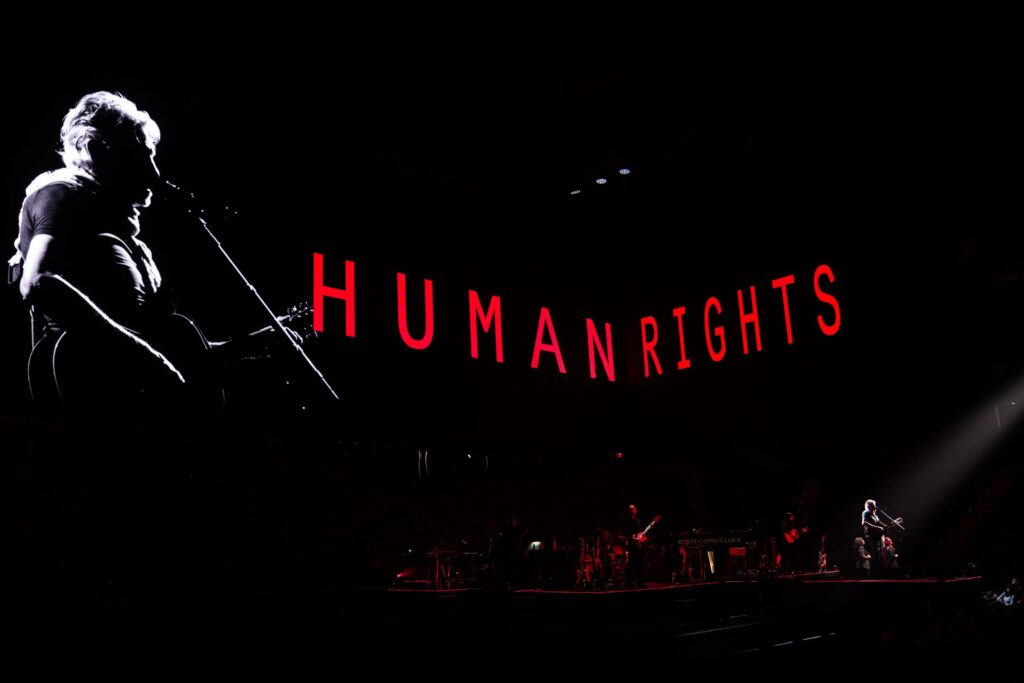 Roger Waters This Is Not A Drill Tour 2022 2023 (14)