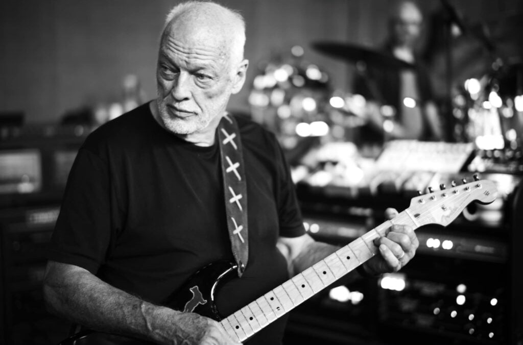 David Gilmour Tour Band Rehearsals pic 2 David with Guitar