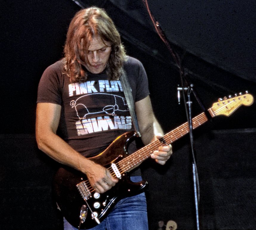 1977-07-04 David Gilmour on stage at Madison Square Gardens, New York, July 4th 1977, North American In The Flesh Tour