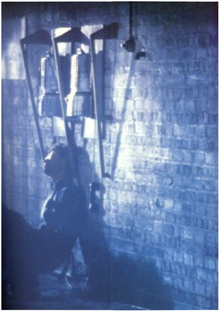 1982 Pink Floyd The Wall Movie Book pg22-23