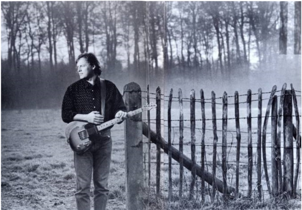 1984 David Gilmour About Face Tour Book pg04-05