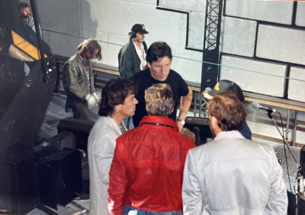 1990 The Wall Live in Berlin Backstage candid photos (2)
