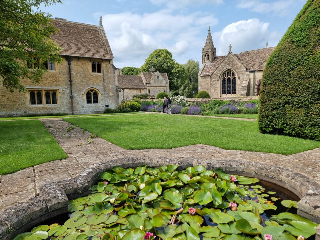2025 Great Chalfield Abbey and Garden (3)